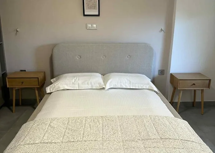 'sea Breeze' Korinthos Corinthe